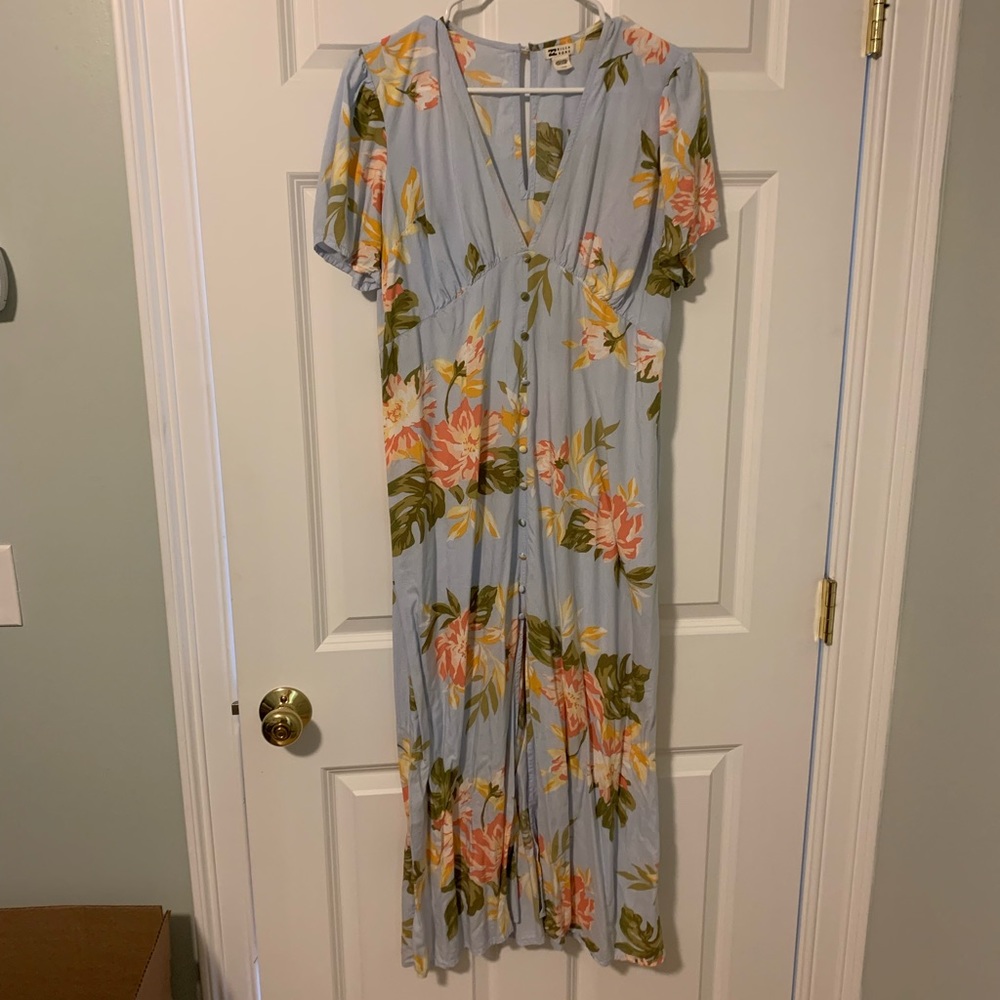Billabong dress